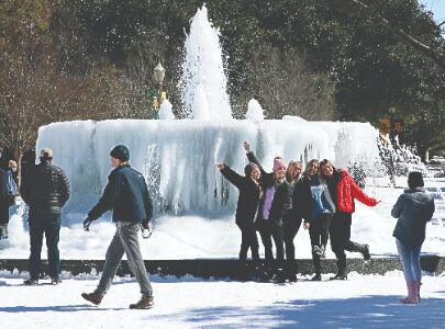 Winters wrath in US: Bitter cold, no power and a deadly tornado Winters wrath in US: Bitter cold, no power and a deadly tornado