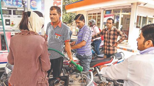 LPG, ATF prices rise; Petrol soars to `99.87 in Rajasthan LPG, ATF prices rise; Petrol soars to `99.87 in Rajasthan