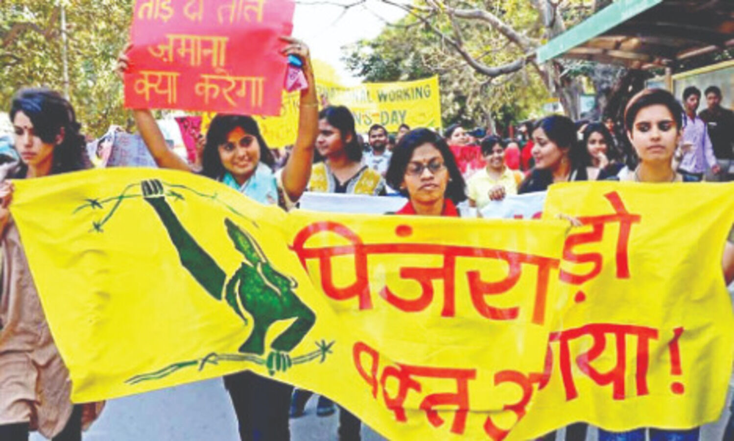 Plea for weekly meetings, virtual access to med professionals for prisoners: HC seeks govt stand