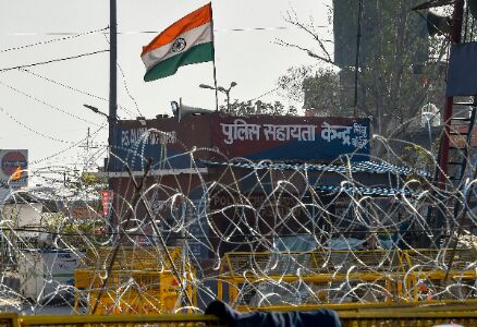 Delhi Police arrest 30-year-old mechanic seen swinging swords at Red Fort on Jan 26 Delhi Police arrest 30-year-old mechanic seen swinging swords at Red Fort on Jan 26