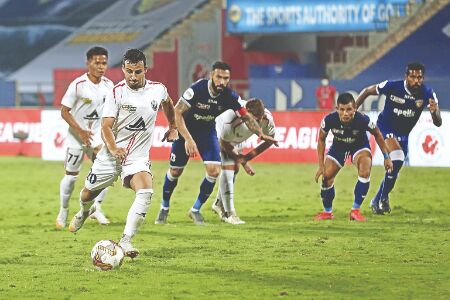 NorthEast United score late to hold Chennaiyin FC 3-3