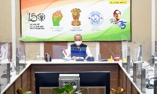 Gehlot attacks Modi govt over rising fuel prices