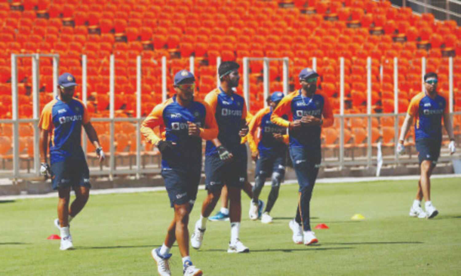 India net session: Kohlis men get used to swinging pink ball, swanky stadium