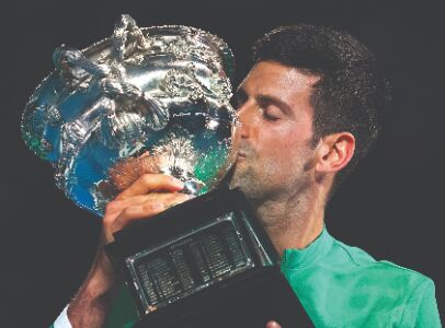 Djokovic beats Medvedev for 9th Australian Open, 18th Slam