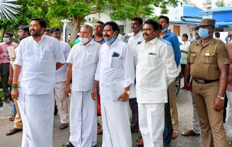 Cong govt in Puducherry falls after CM resigns ahead of confidence vote
