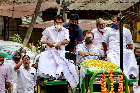 Rahul Gandhi attacks Centre on farm laws, takes out tractor rally in Wayanad Rahul Gandhi attacks Centre on farm laws, takes out tractor rally in Wayanad