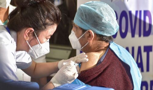 Vaccination provides most reliable long-term protection against COVID-19: Experts Vaccination provides most reliable long-term protection against COVID-19: Experts