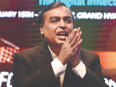Reliance to spin off O2C biz with $25 billion loan