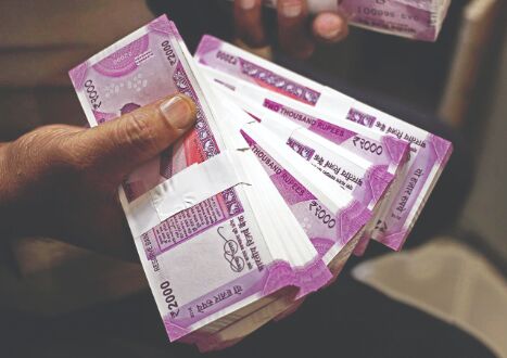 Fiscal deficit soars to Rs 12.34 lakh cr at end of Jan
