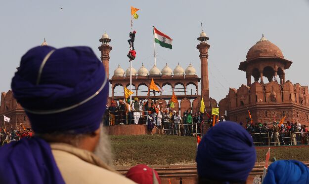R-Day violence: Delhi court grants bail to man, says no specific role assigned to him R-Day violence: Delhi court grants bail to man, says no specific role assigned to him