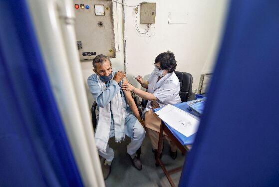 3rd phase begins, over 5.1K senior citizens get shots, some have trouble booking slots 3rd phase begins, over 5.1K senior citizens get shots, some have trouble booking slots