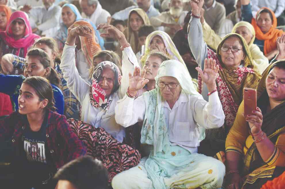 SKM will ask farmers in poll-bound states to defeat BJP: Outfit leaders SKM will ask farmers in poll-bound states to defeat BJP: Outfit leaders