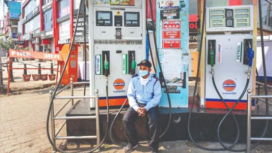Indias fuel demand to rebound with 10% growth in 2021-22