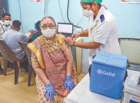 Govt allows 24x7 Covid vaccination; Covaxins phase 3 trial results show 81% efficacy Govt allows 24x7 Covid vaccination; Covaxins phase 3 trial results show 81% efficacy