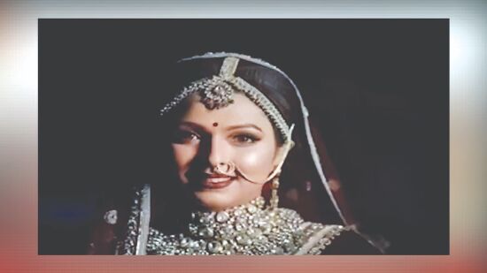 Cops quiz people in house of Rashikas in-laws Cops quiz people in house of Rashikas in-laws