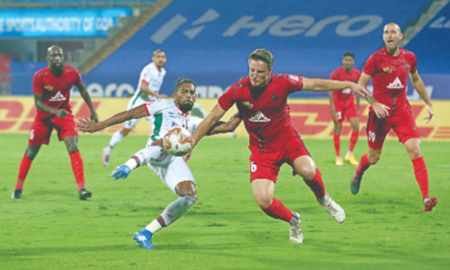 Syllas equaliser helps NorthEast play out a 1-1 draw against Bagan