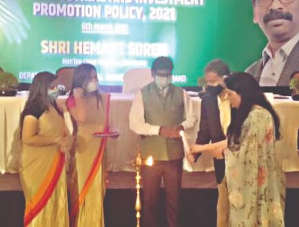 Soren pins hope on Emerging Jharkhand to bring investment Soren pins hope on Emerging Jharkhand to bring investment