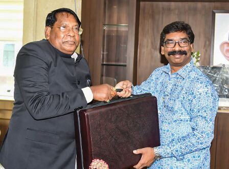 Jharkhand devising resource generation plan after unconstitutional harassment by Centre: CM Soren Jharkhand devising resource generation plan after unconstitutional harassment by Centre: CM Soren