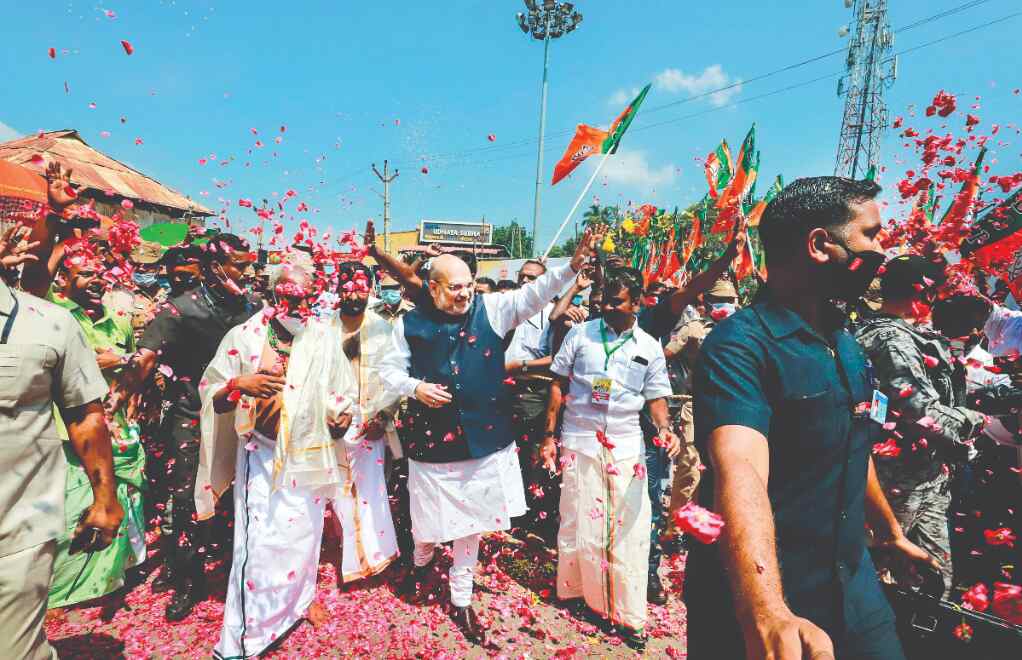 Shah exudes confidence of NDA coalition govt in TN post polls