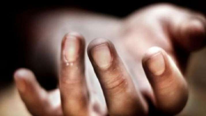 Girl found hanging in UP; suicide suspected
