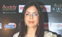 Zeenat rejoices with a thankful speech Zeenat rejoices with a thankful speech