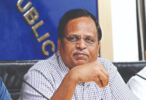 Delhi govt in favour of bringing petrol, diesel under GST regime: Jain Delhi govt in favour of bringing petrol, diesel under GST regime: Jain