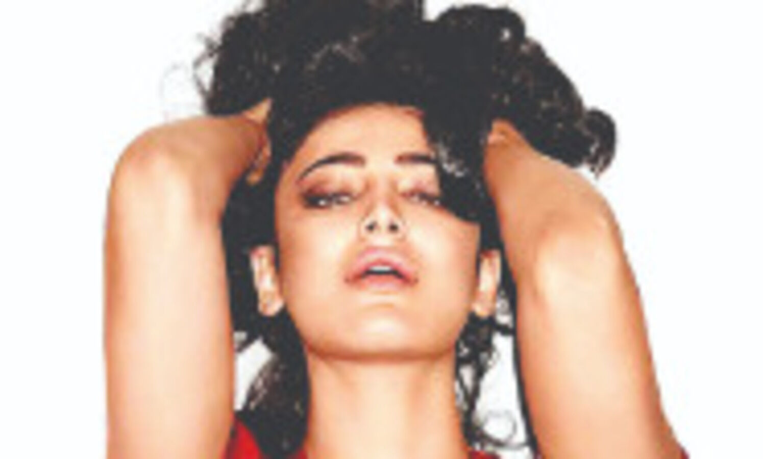 Shruti Haasan shares glimpse of her next role