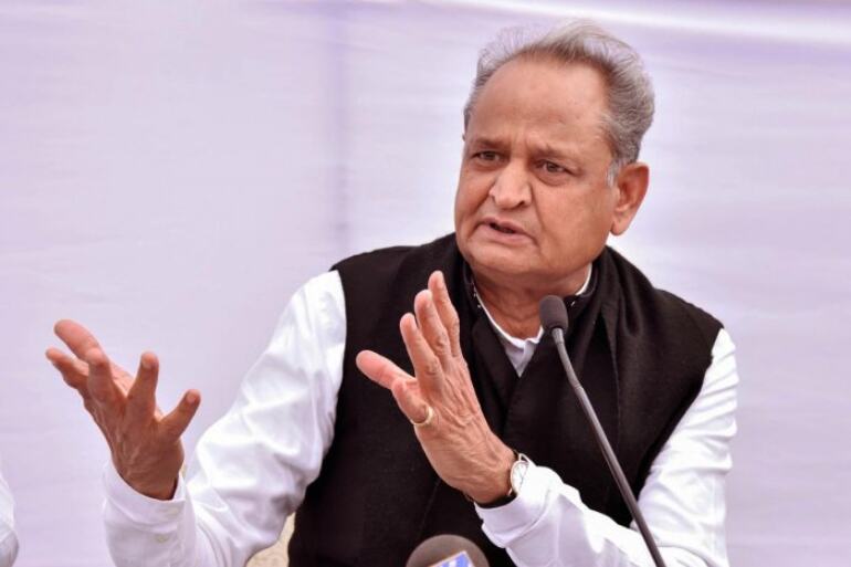 Hope Gandhis message will shake PMs conscience: Gehlot on farmers stir Hope Gandhis message will shake PMs conscience: Gehlot on farmers stir