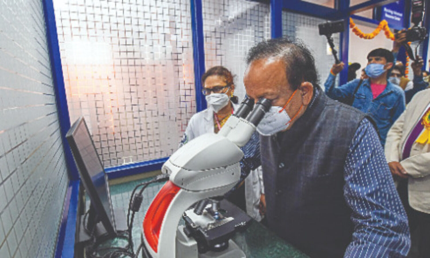 More than half dozen Covid vaccines in offing in India