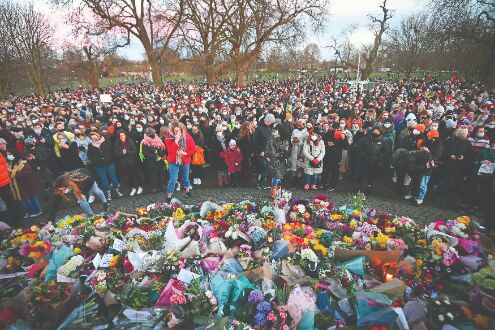 Scotland Yard under fire over vigil policing