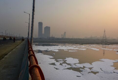 Slight rise in minimum temperature in Delhi Slight rise in minimum temperature in Delhi