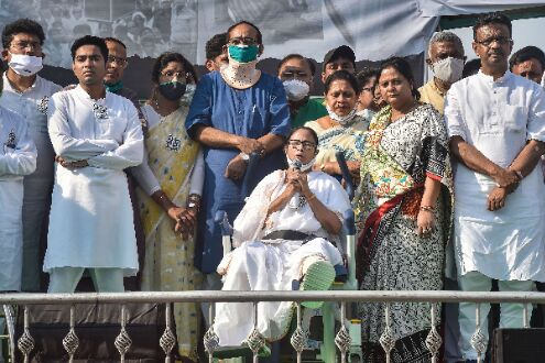 Conspiracies cannot stop me; will continue to fight BJP: Mamata Conspiracies cannot stop me; will continue to fight BJP: Mamata