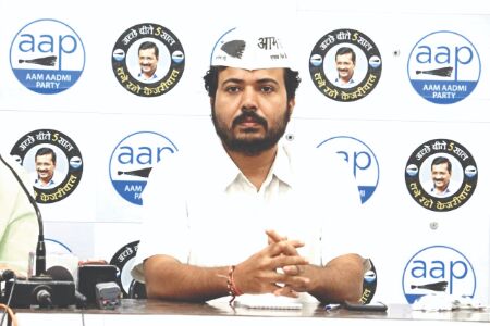 AAPs Durgesh Pathak hits out at MCDs for false promises of reducing garbage AAPs Durgesh Pathak hits out at MCDs for false promises of reducing garbage