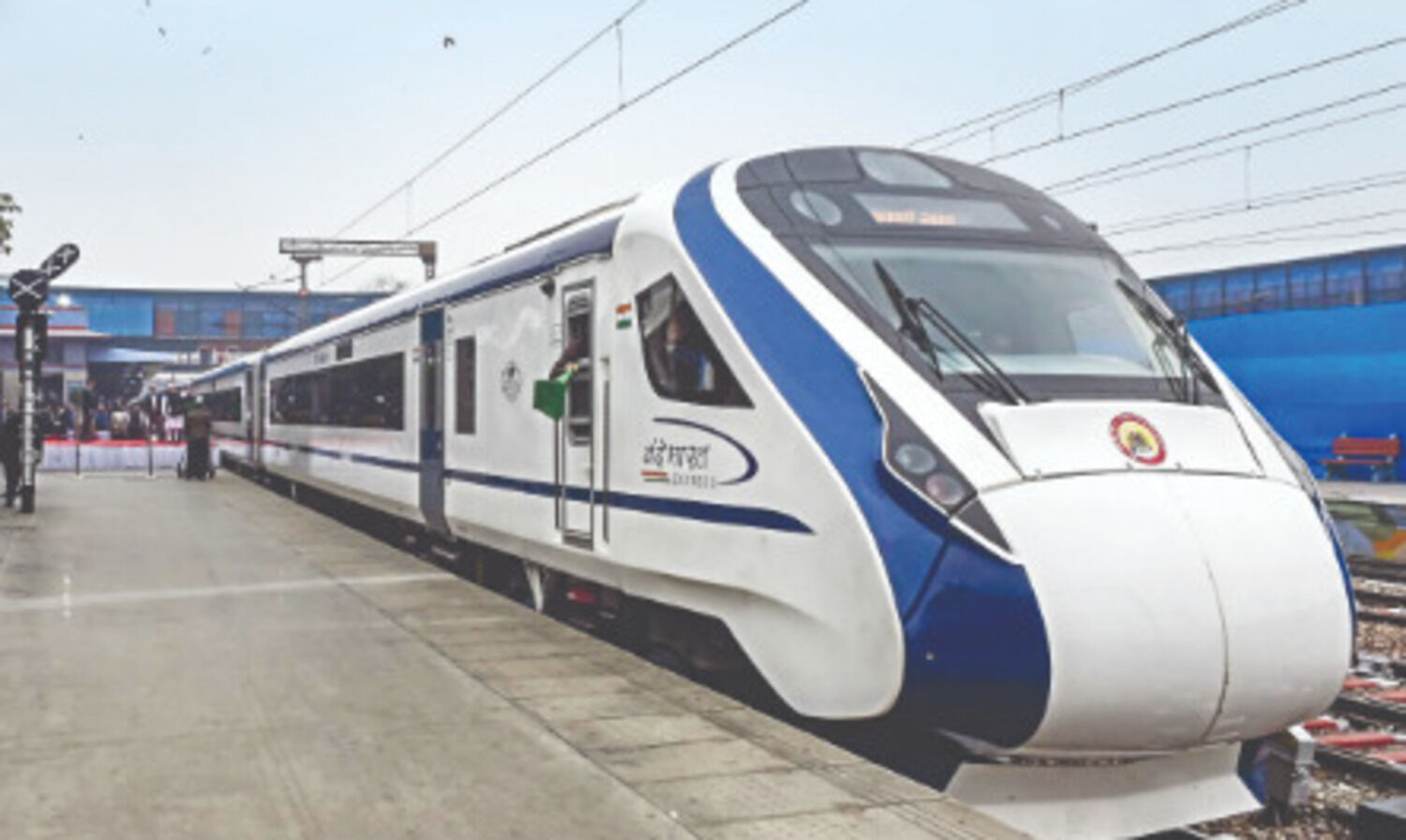 Railways engaged   two pvt firms from   2015-2020 to supply rails