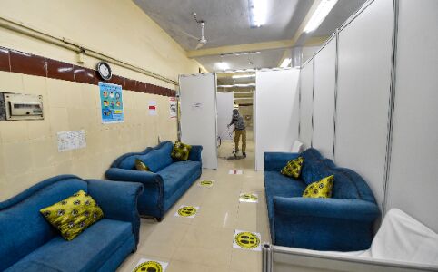 Pakistan records highest single-day spike in coronavirus cases this year Pakistan records highest single-day spike in coronavirus cases this year