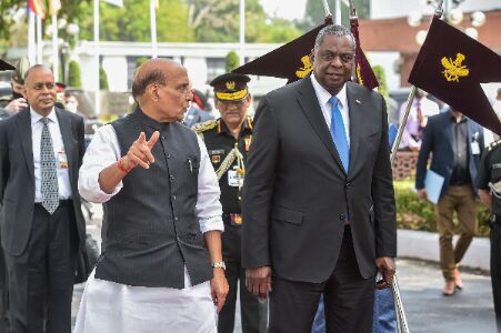 Never considered India & China are on threshold of war: US Def Secy Never considered India & China are on threshold of war: US Def Secy