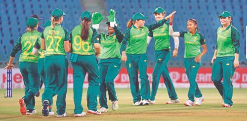 India women lose to South Africa by six wickets in 2nd T20I India women lose to South Africa by six wickets in 2nd T20I