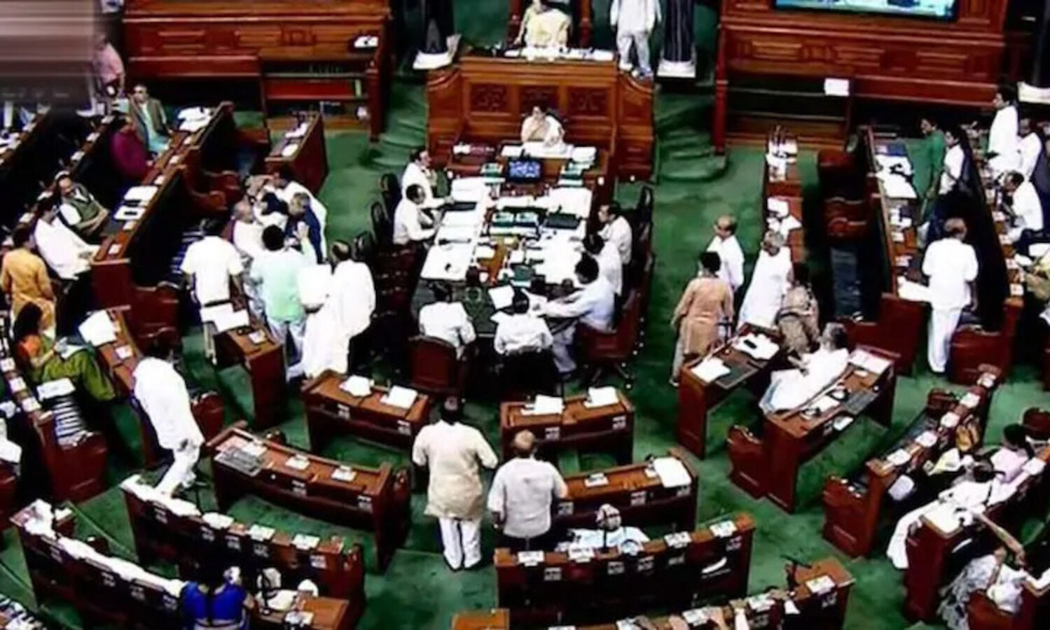 Lok Sabha passes bill that seeks to clarify that govt in Delhi means L-G