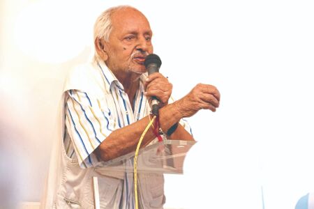 Baazaar director Sagar Sarhadi breathes last at 88 Baazaar director Sagar Sarhadi breathes last at 88