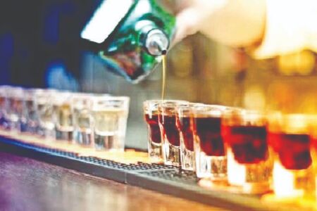 Cheers, says industry on legal drinking age coming down to 21 Cheers, says industry on legal drinking age coming down to 21