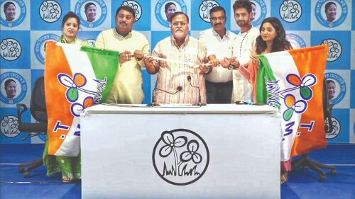 Former BJP state committee member, Tolly actors join TMC