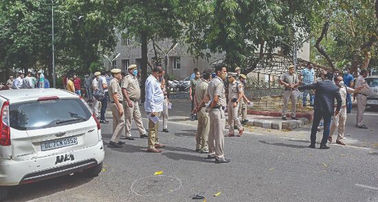 Gogi gang member broken out of jail from GTB Hosp, 1 killed in encounter Gogi gang member broken out of jail from GTB Hosp, 1 killed in encounter