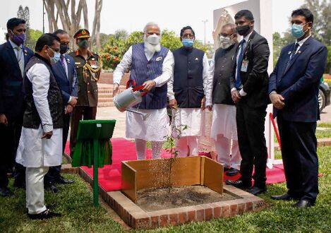 PM Modi hails Bangabandhus leadership, Indian armys contribution in Bangladeshs independence war