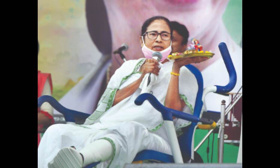 Mamata dismisses Shahs claim of 26 out of 30 seats Mamata dismisses Shahs claim of 26 out of 30 seats