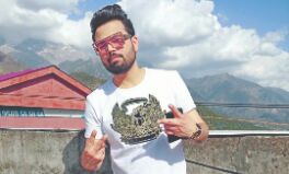 Singer Diljaan dies in a car accident Singer Diljaan dies in a car accident