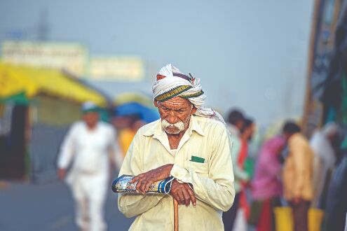 Supreme Court-appointed panel on farm laws submits report