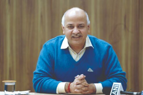 Deputy CM Sisodia meets DUs acting V-C amid DUTA protests Deputy CM Sisodia meets DUs acting V-C amid DUTA protests
