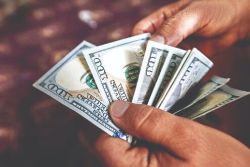 Indias forex reserves fall by $2.986 billion to $579.285 billion Indias forex reserves fall by $2.986 billion to $579.285 billion