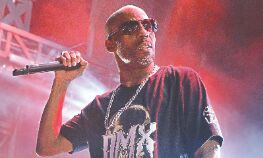 Rapper DMX suffers heart attack