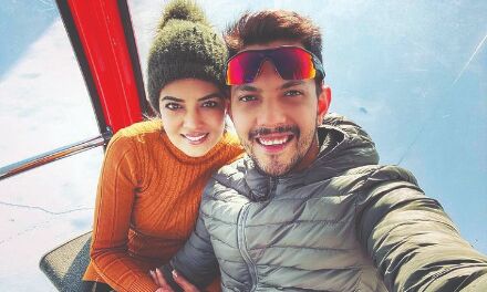 Aditya Narayan, wife Shweta test positive for COVID-19